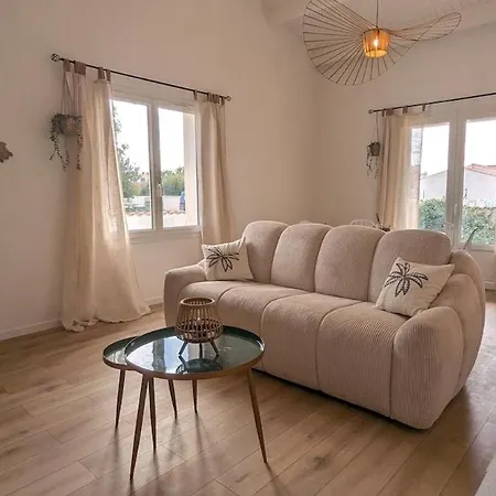 Дом отдыха Le Cocon De La Cotiniere - Maison De A 600 M De La